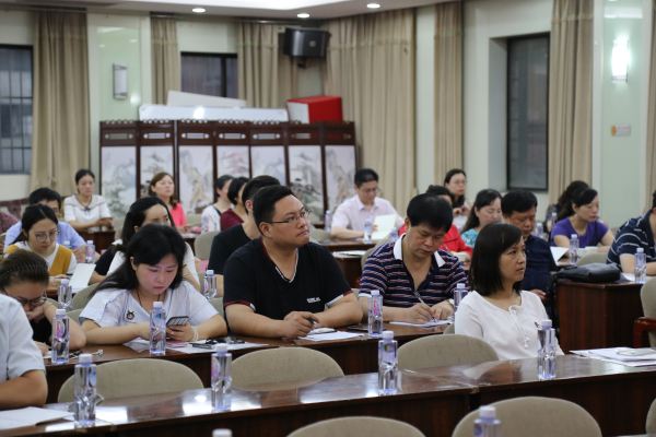 4.²ÎѵְԱÈÏÕæÑ§Ï° - ¸±±¾.jpg ÐÂÀûÌåÓýluck18¡¤(Öйú)¹Ù·½ÍøÕ¾